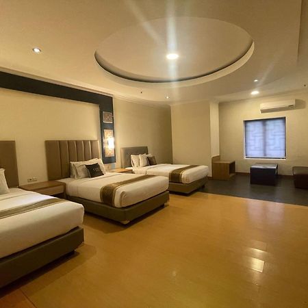 Coins Hotel Cakarta Dış mekan fotoğraf