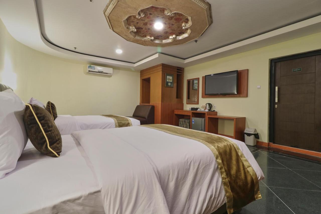 Coins Hotel Cakarta Dış mekan fotoğraf