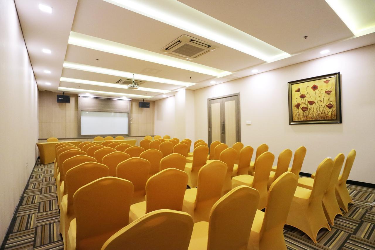 Coins Hotel Cakarta Dış mekan fotoğraf