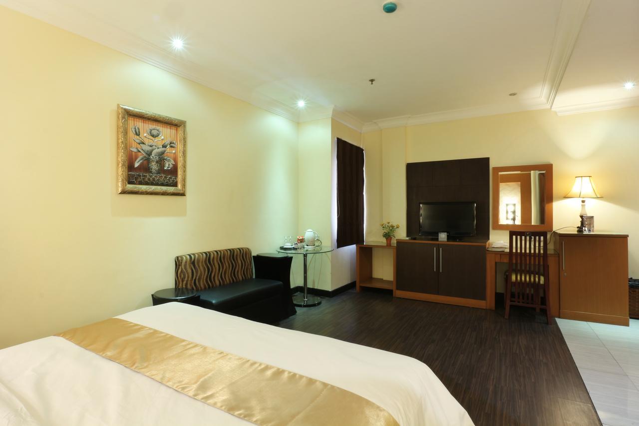 Coins Hotel Cakarta Dış mekan fotoğraf