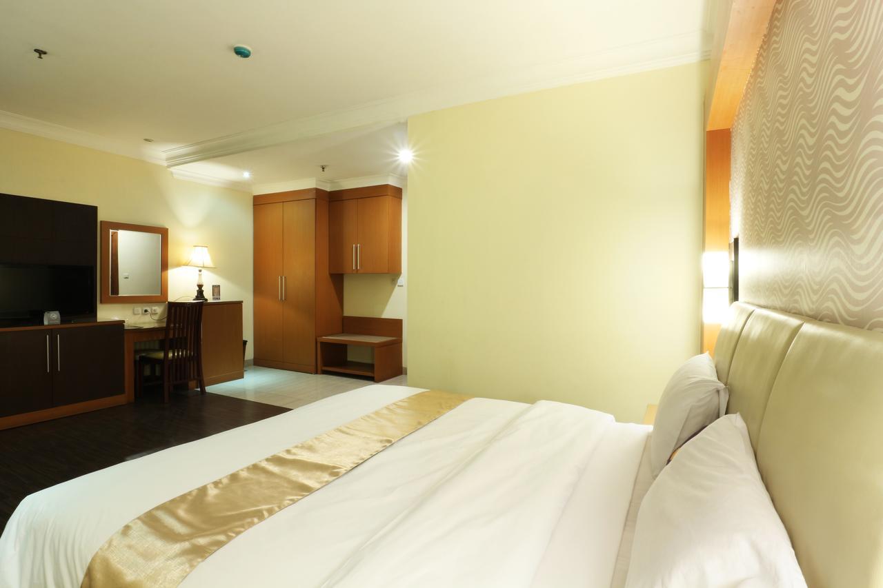 Coins Hotel Cakarta Dış mekan fotoğraf